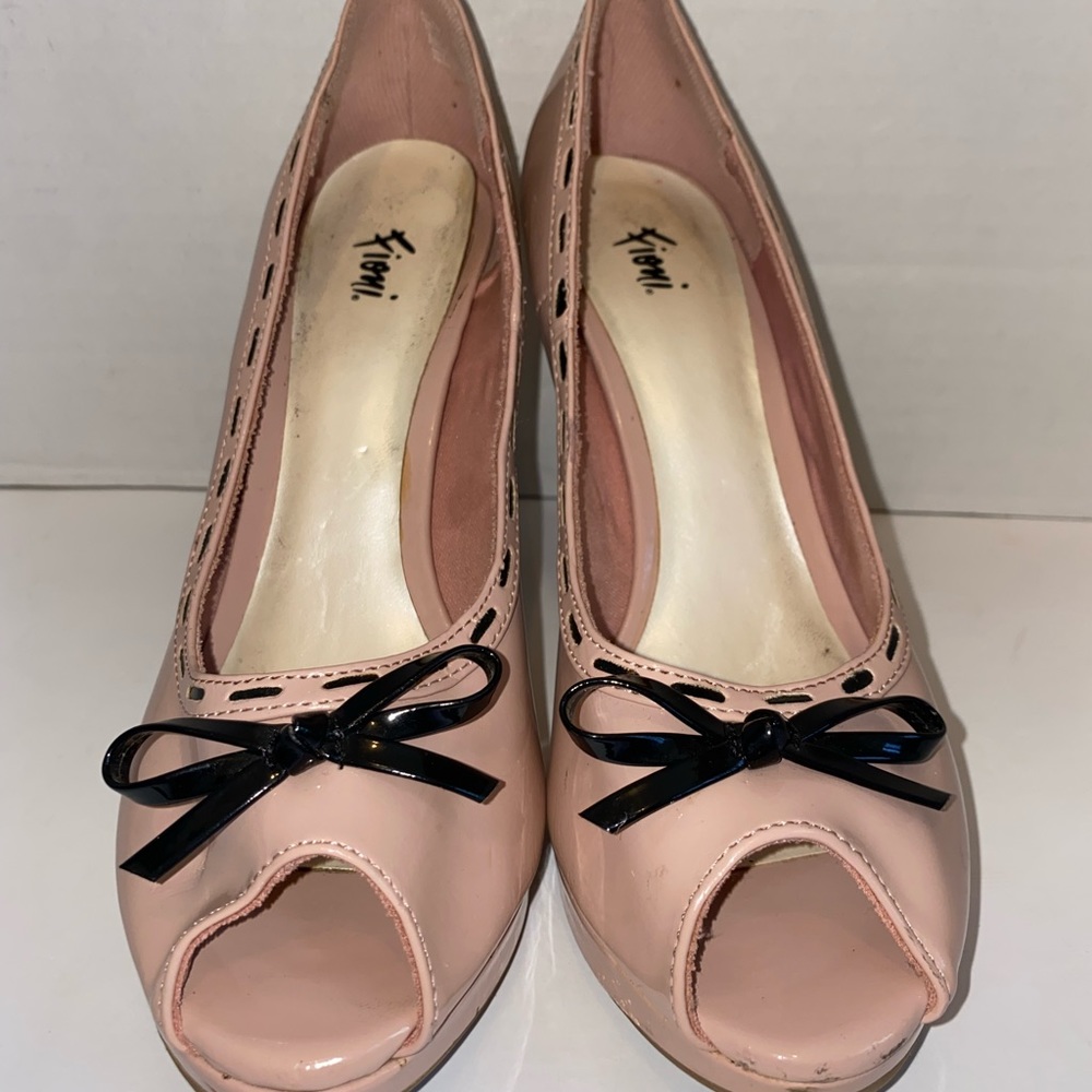 Fioni Nude Heels Size 7.5 - Picture 11 of 13
